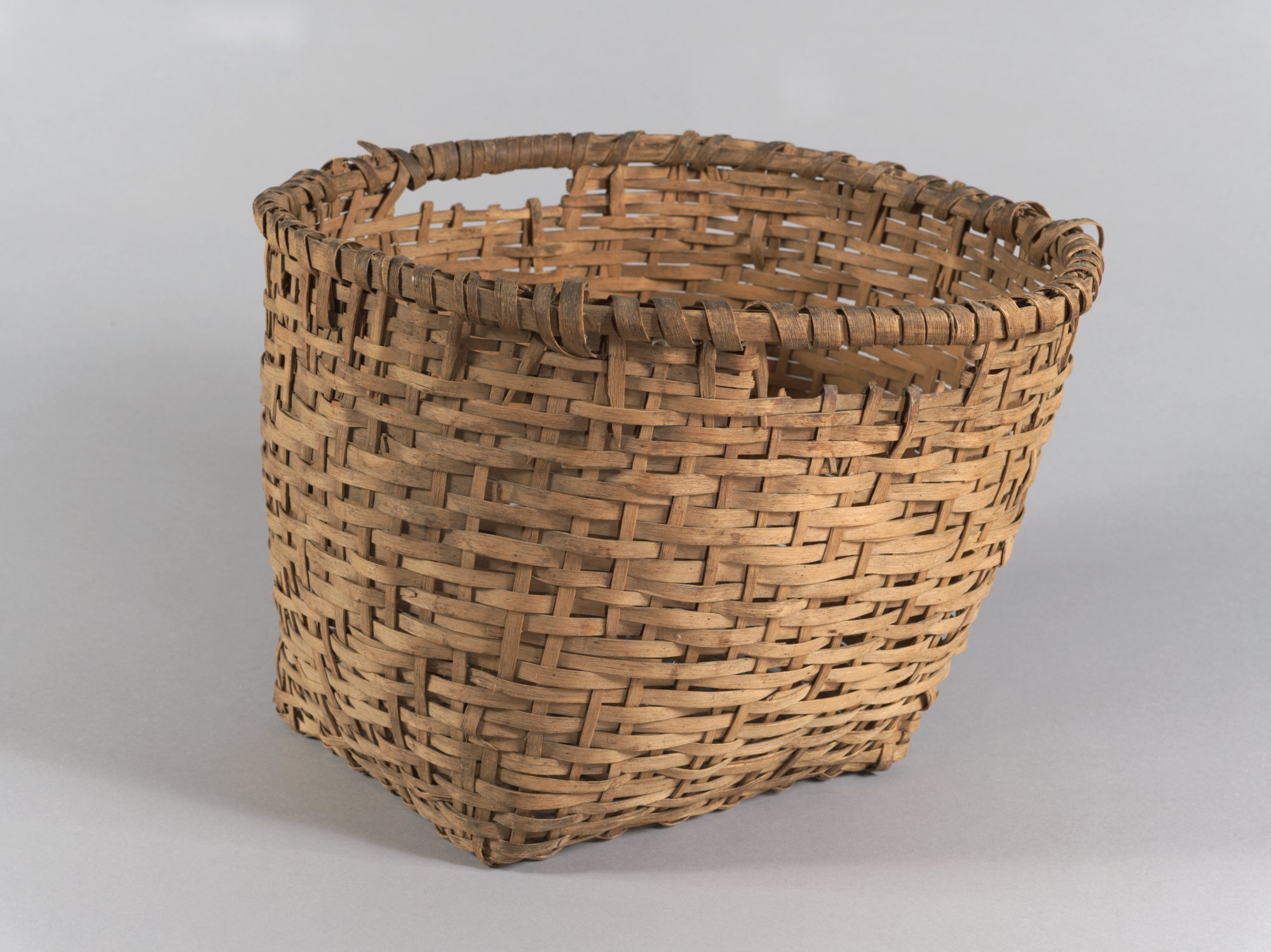 洋書 BASKETRY projects from Baskets to Grass Basketry: Projects from Baskets to Grass Slippers: Sekijima