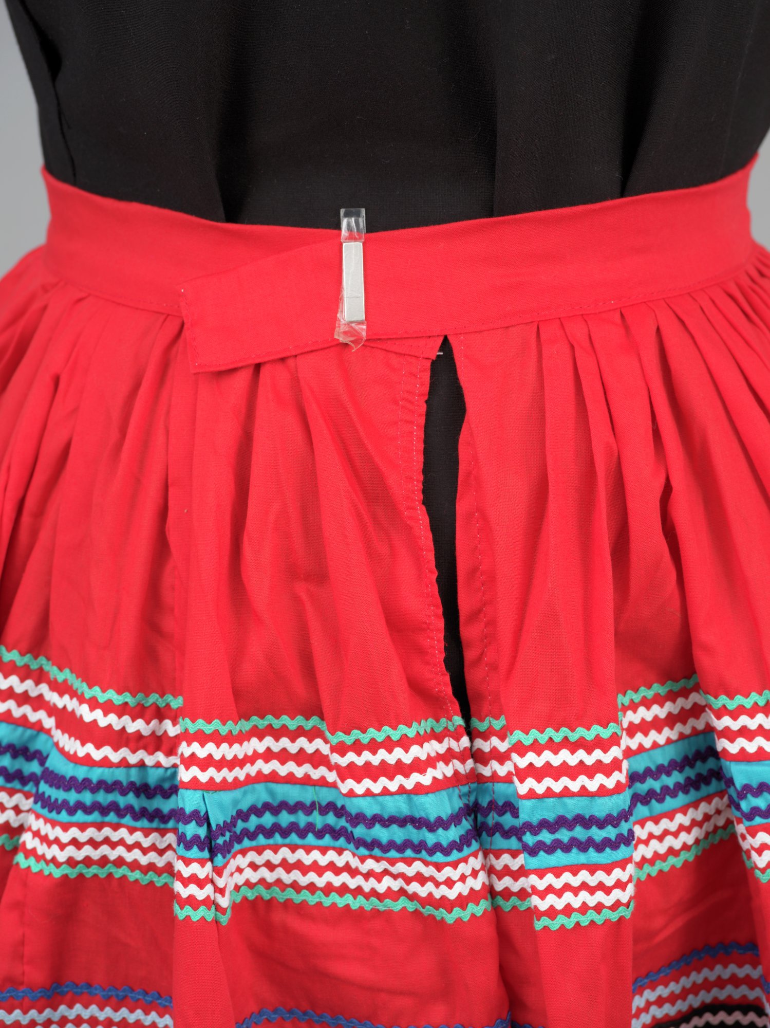 mika★gypsohila★Fleuri Skirt(Tamago) Multicolor cotton patchwork skirt with rickrack / Tahoma